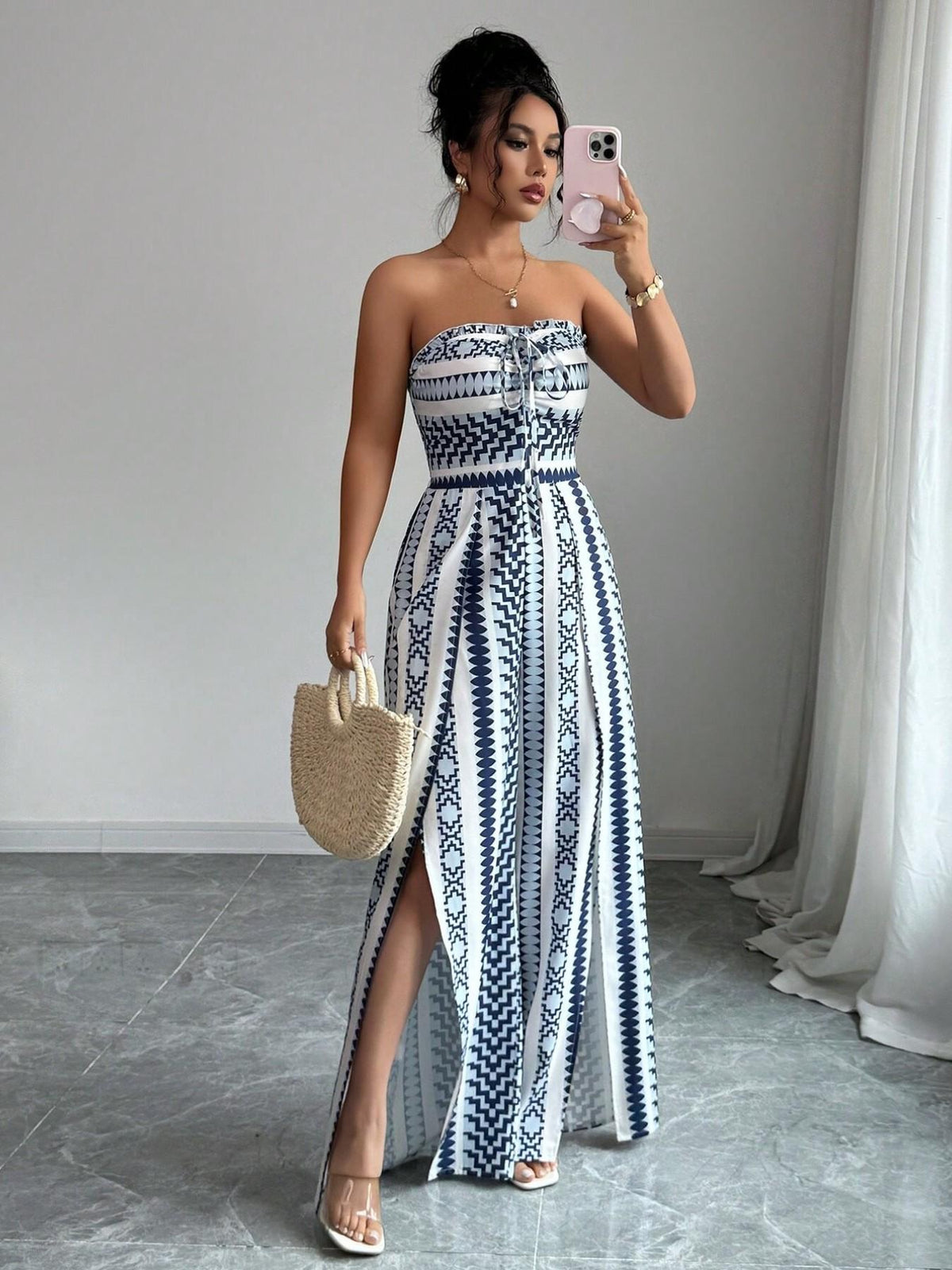 👗💙Geometrische Jumpsuit met halterhals & zijsplit –  Perfect voor strand, kantoor & avond🔥✨