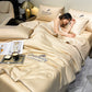 🛏️50% KORTING❄️Alsof je elke zomernacht in een ijskoude gletsjerspleet kruipt die je lakens zelf schoon wast! Deze 4-delige verkoelende set voelt als zijde, ademt als katoen, en maakt van je bed een koel eiland.