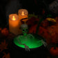 Halloweendecoratie binnen - heksenketel met magische zwevende fles & mistmaker