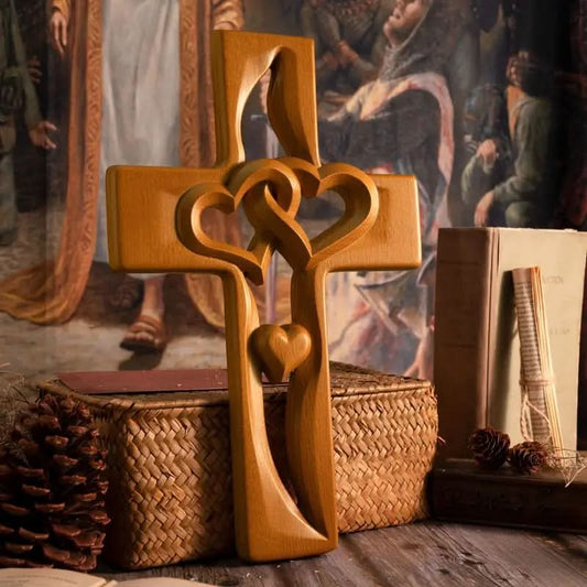 ❤️ Een betekenisvol kerstcadeau – Houten kruis met verstrengelde harten
