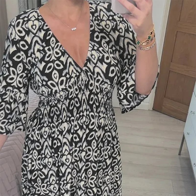 🔥Casual Gedrukte Lange Jurk met V-Hals Taille Omslag