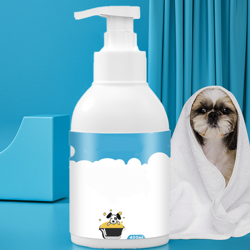 🔥50 % KORTING!🐾Waterloze desodoriserende dierenshampoo in moussevorm – plantaardige formule, 400 ml met handige pomp🌿🐶