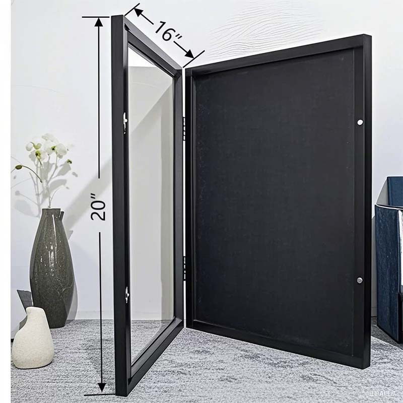 Houten omlijsting voor shirtdisplay met magnetische sluiting