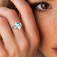 ✨💍Koop 2 Krijg 1 Gratis🔥Geometrische Ovale Maansteen Ring met Zirkonia Accenten – Mystiek, Sprankelend & Tijdloos Elegant🌙✨