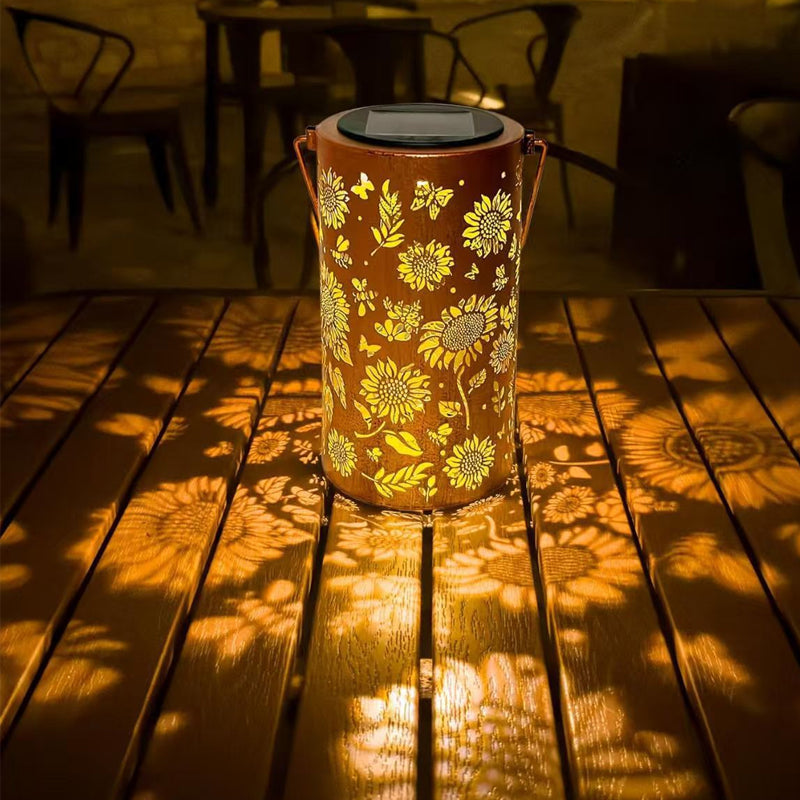 🌙 Solar Hanglantaarn met Schaduwpatroon – Magische Tuinverlichting
