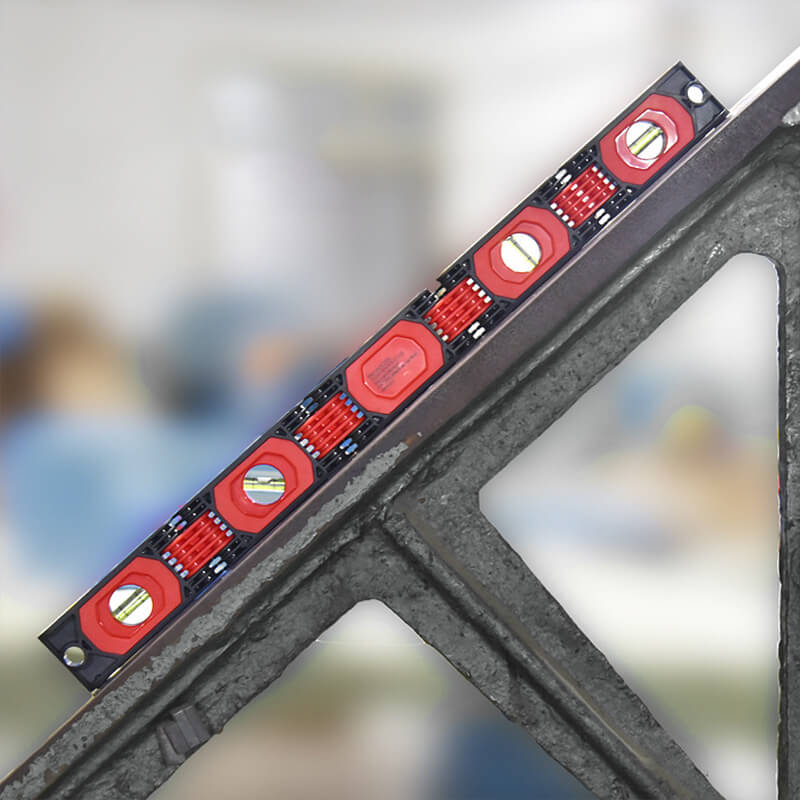 🛠️Opvouwbare 5-in-1 Waterpas-Liniaal – Magnetisch, Precies & Draagbaar, Voor Hoeken, Trappen & Complexe Metingen