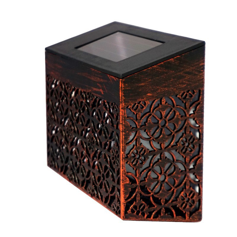 Solar LED Wandlamp met Opengewerkt Design voor Tuin & Pad