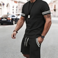 Tweedelige set voor heren: gestreept T-shirt en korte broek