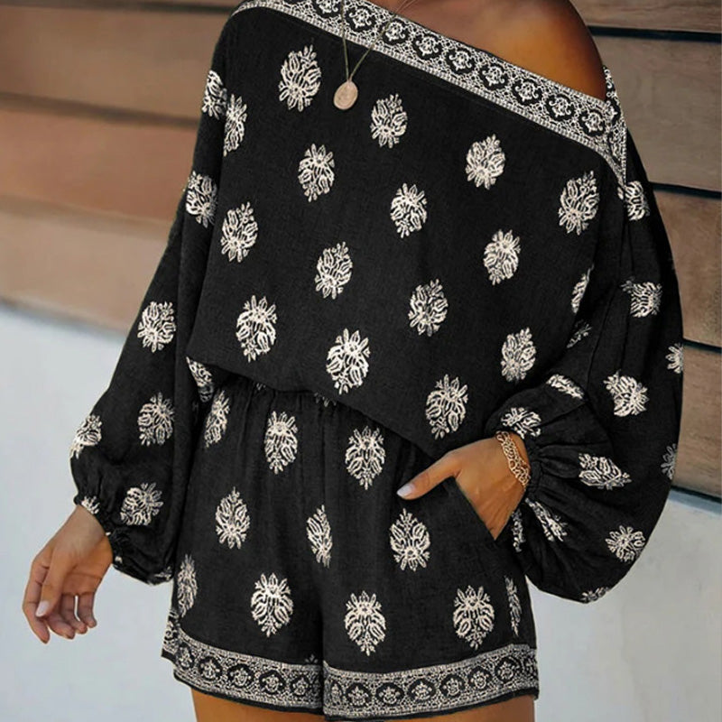 Bohemian jumpsuitset met schoudervrije pasvorm en print