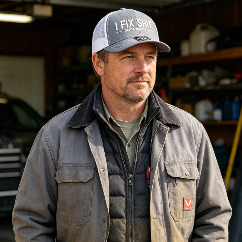 🔥Nieuw 2026 & Bestseller🔥Truckerpet met mesh-achterkant en geborduurd "I Fix Shit" – Ademende zonnehoed voor buitengebruik🧢☀️