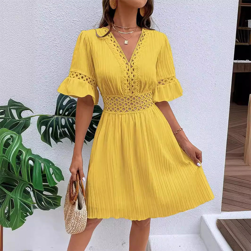 🔥🎁Chique jurk met V-hals en kanten details.