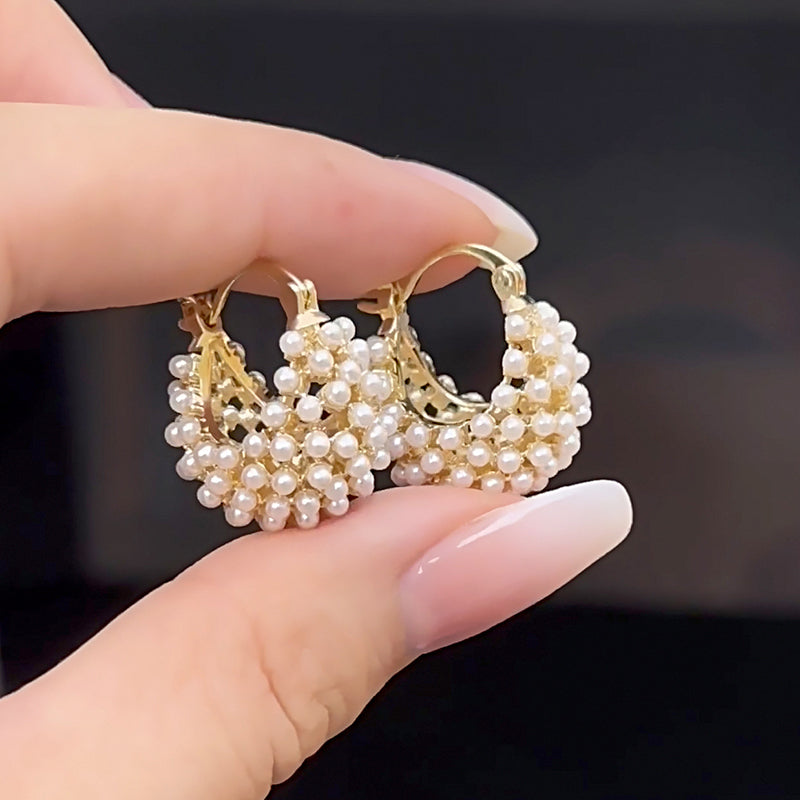 📢📢50% KORTING!!💍Oorbellen met kunstparels in mandvorm – goudkleurig en met een uniek vlechtpatroon, voor een vleugje klassieke elegantie bij je dagelijkse outfits 🪀