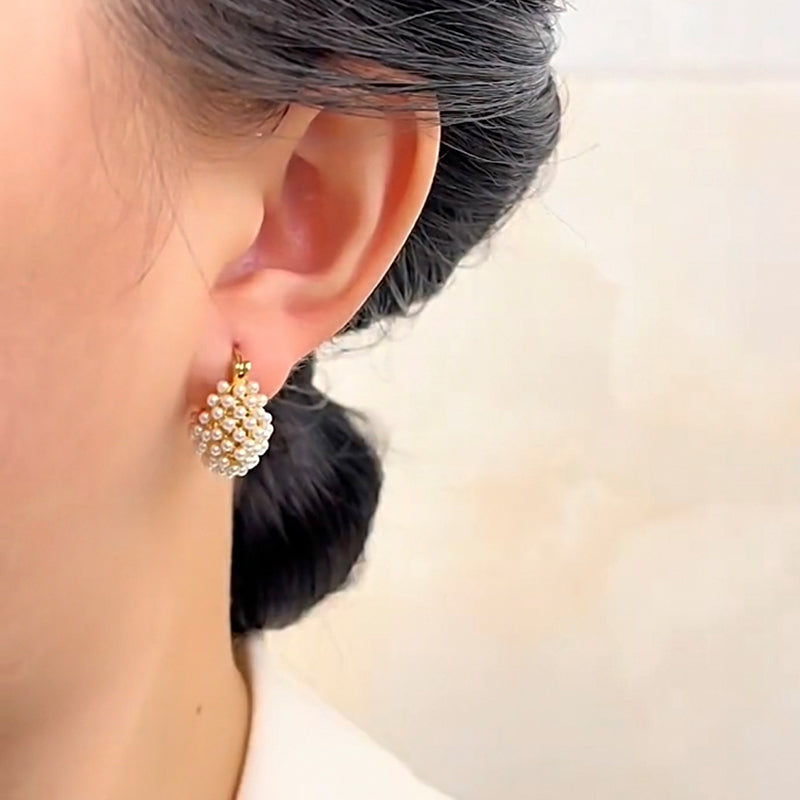 📢📢50% KORTING!!💍Oorbellen met kunstparels in mandvorm – goudkleurig en met een uniek vlechtpatroon, voor een vleugje klassieke elegantie bij je dagelijkse outfits 🪀