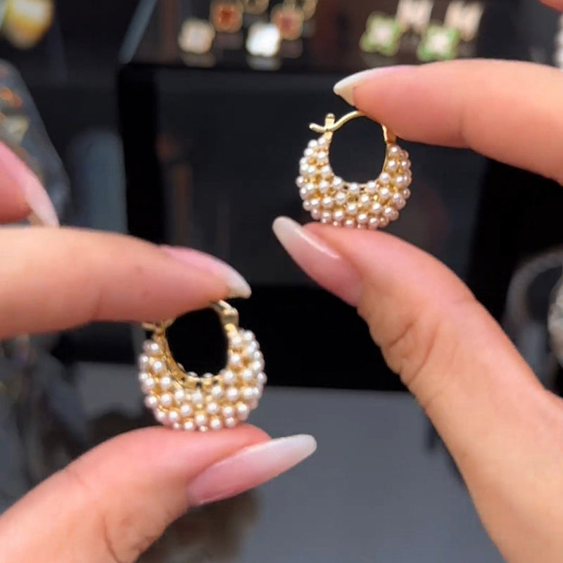 📢📢50% KORTING!!💍Oorbellen met kunstparels in mandvorm – goudkleurig en met een uniek vlechtpatroon, voor een vleugje klassieke elegantie bij je dagelijkse outfits 🪀