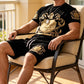👕50% KORTING NU!👑 Heren Gouden Wapen Print T-Shirt & Shorts Set – Stijlvol, Ademend & Perfect voor Casual Zomerdagen of Sportieve Looks 🩳