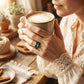 Groene synthetische kristallen ring met ingewikkeld blad