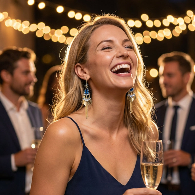 Elegante vintage oorhangers met strassteentjes