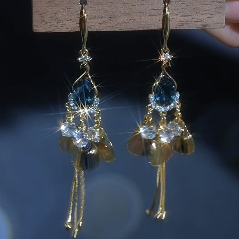 Elegante vintage oorhangers met strassteentjes
