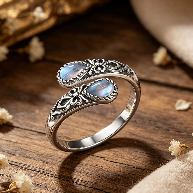 Vintage Verstelbare Open Ring met Druppelvormige Lichtgevende Zirkonia