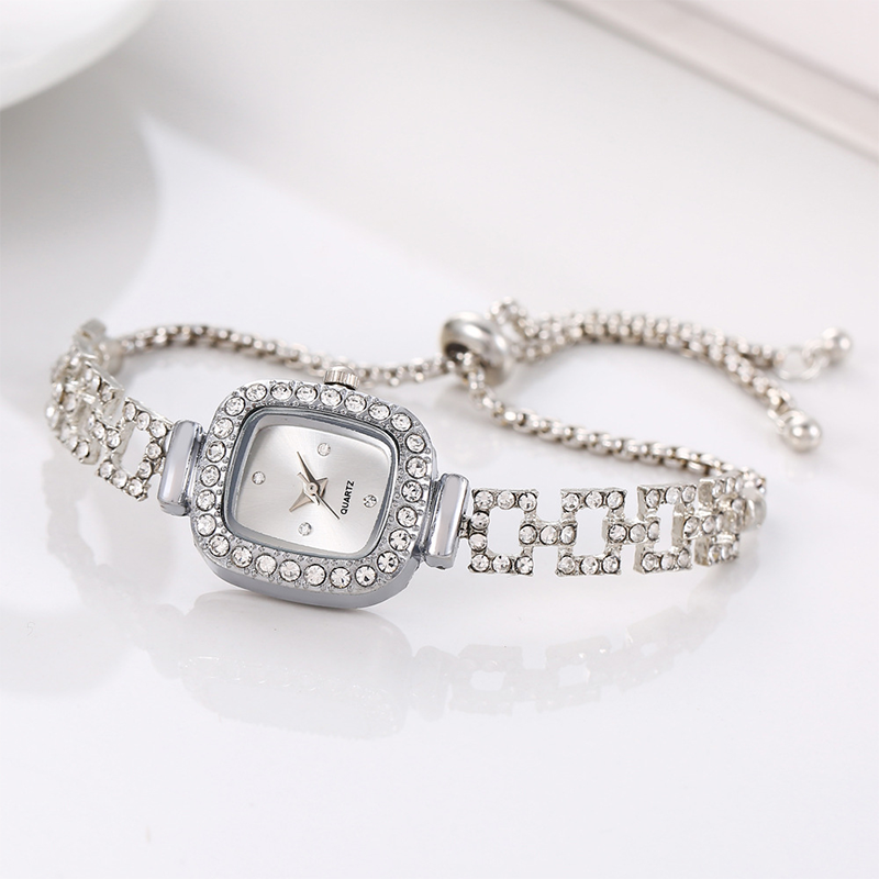 poeak™ Dames Trekkoord Armband Horloge Vierkant Quartz – Kristal & Tijdloos Elegant