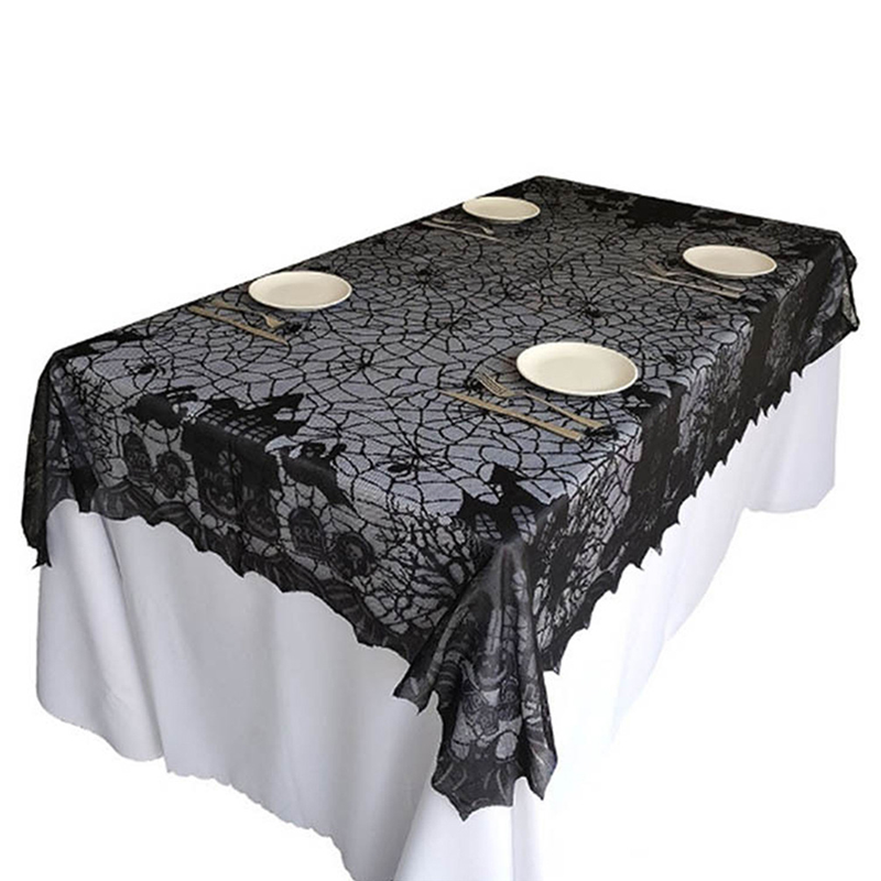 Tafelkleed en placemat set met griezelige Halloween-patronen
